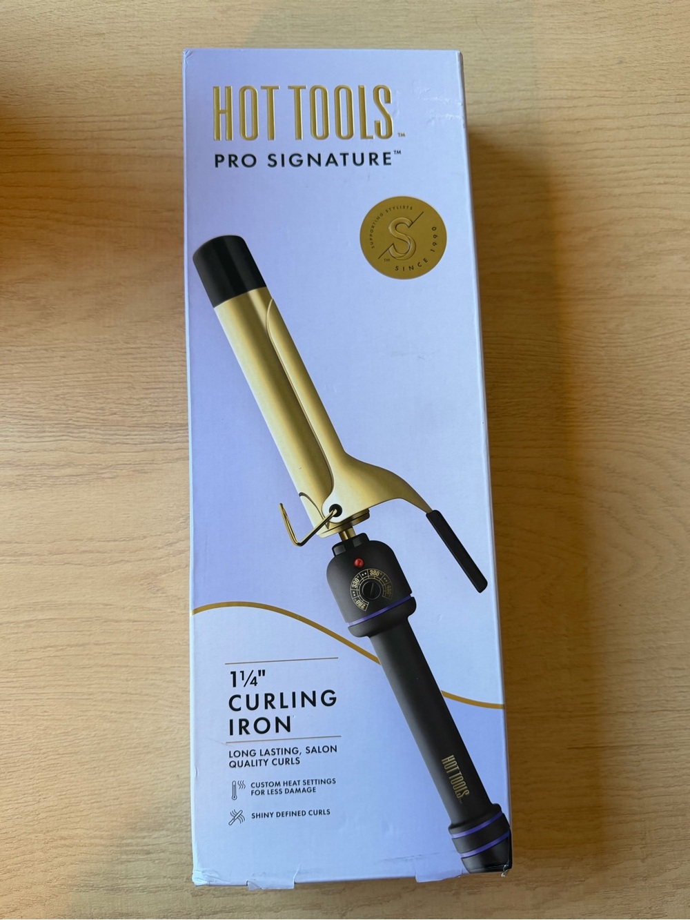 Hot Tools Pro Signature 1¼" Curling Iron - Gold and Black